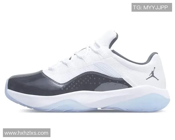 足球明星携手耐克打造限量版运动鞋引领潮流新风尚 足球明星携手耐克打造限量版运动鞋引领潮流新风尚